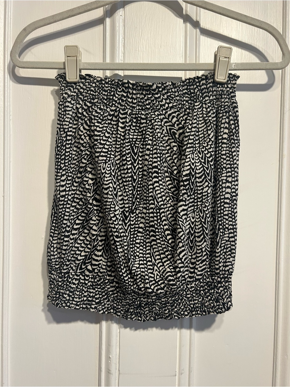Anthropologie Black and White Patterned top